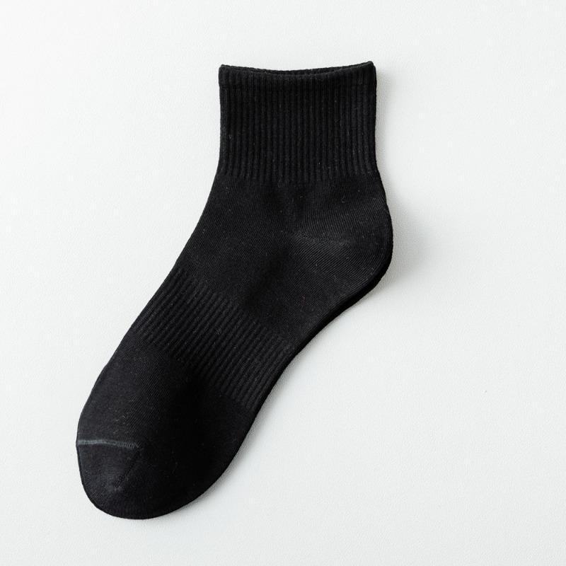 Men Spring and Autumn Pure Color Leisure Sports Tube Cotton Socks