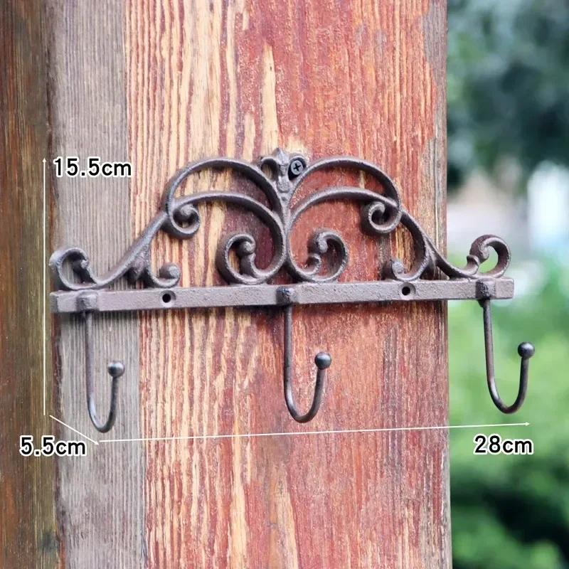 Letter Shape Hooks Metal Cast Iron Classical Retro Garden Courtyard Wall Decorate Clothes Hat Wall Mounted Rusty Colored Hook