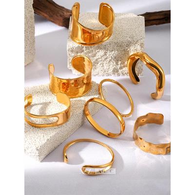 Pulseira Aberta Exagerada em Aço Inoxidável Dourado Estilo Europeu e Americano - Joia de Titânio de Alto Padrão
