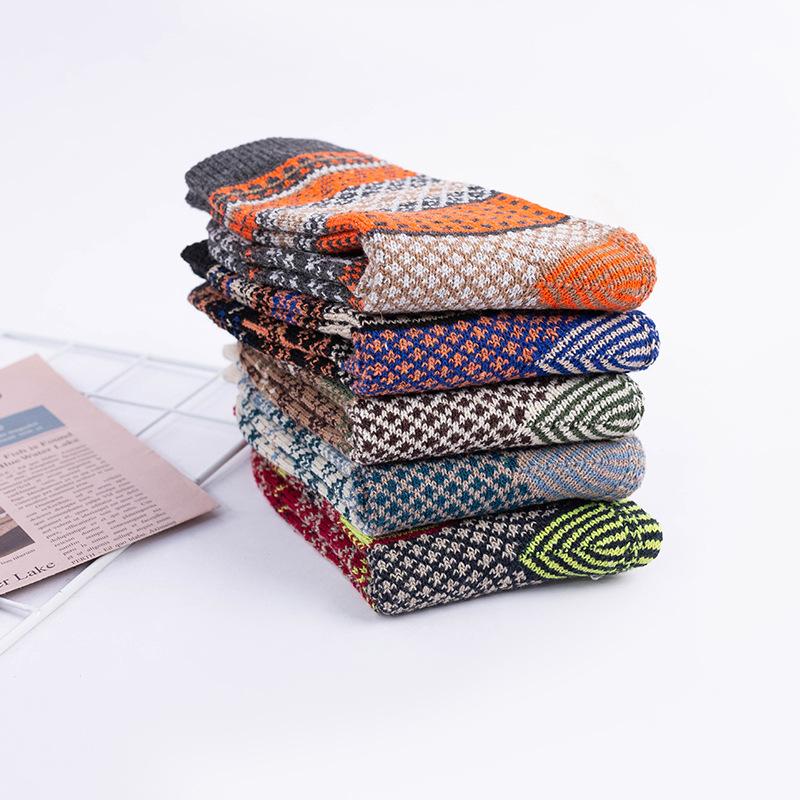 5 Pairs of Autumn and Winter Socks: Women's Mid-calf Socks with Thickened Thread and Warm Rabbit Wool Socks