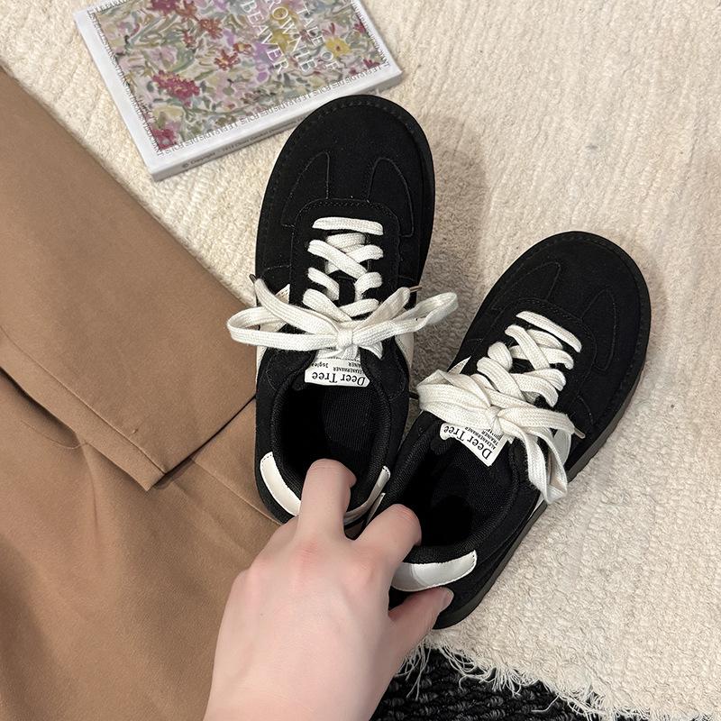 Retro matte leather thick-soled color matching lace-up German training shoes women's 2025 autumn and winter new fashion sports shoes cotton single s