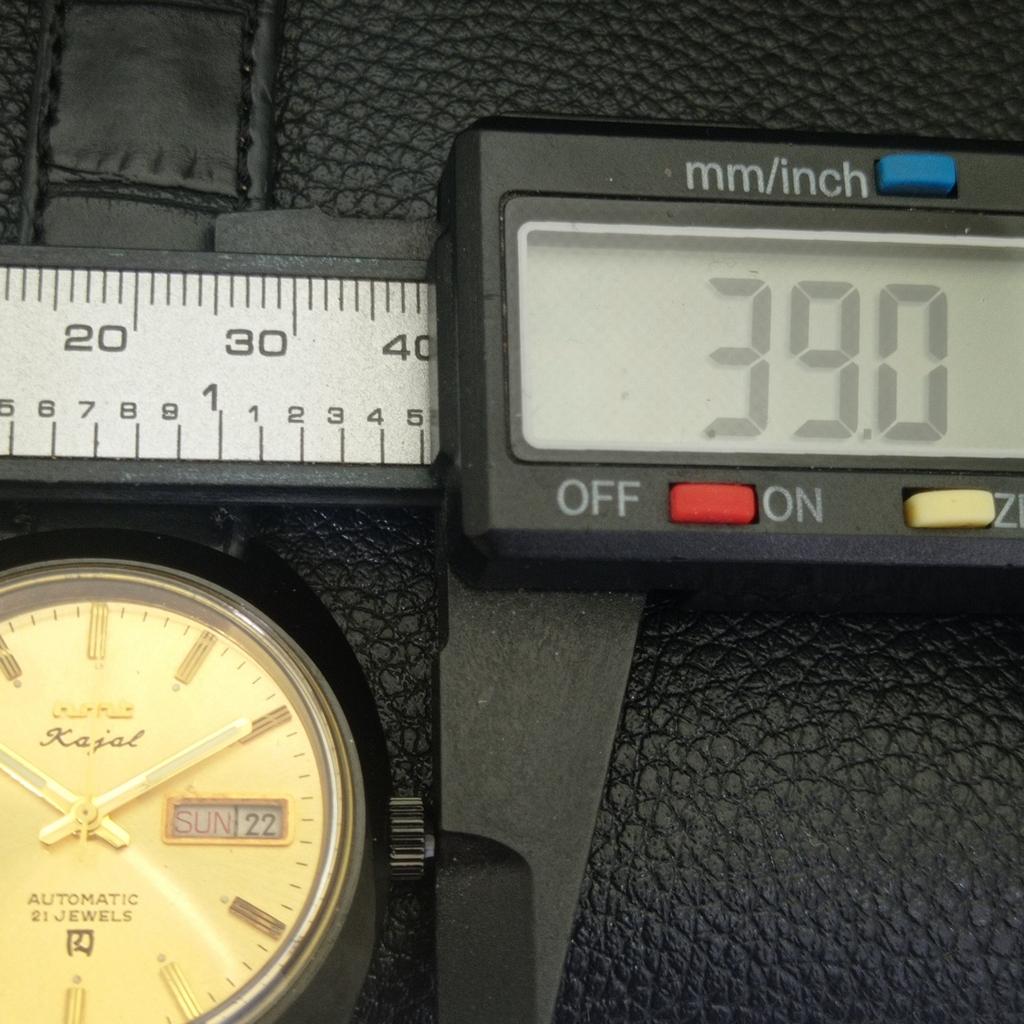 VINTAGE HMT RAJAT 8205 AUTOMATIC INDIAN MENS GOLDEN COLOR DIAL WATCH a703040-1 R212-a703040