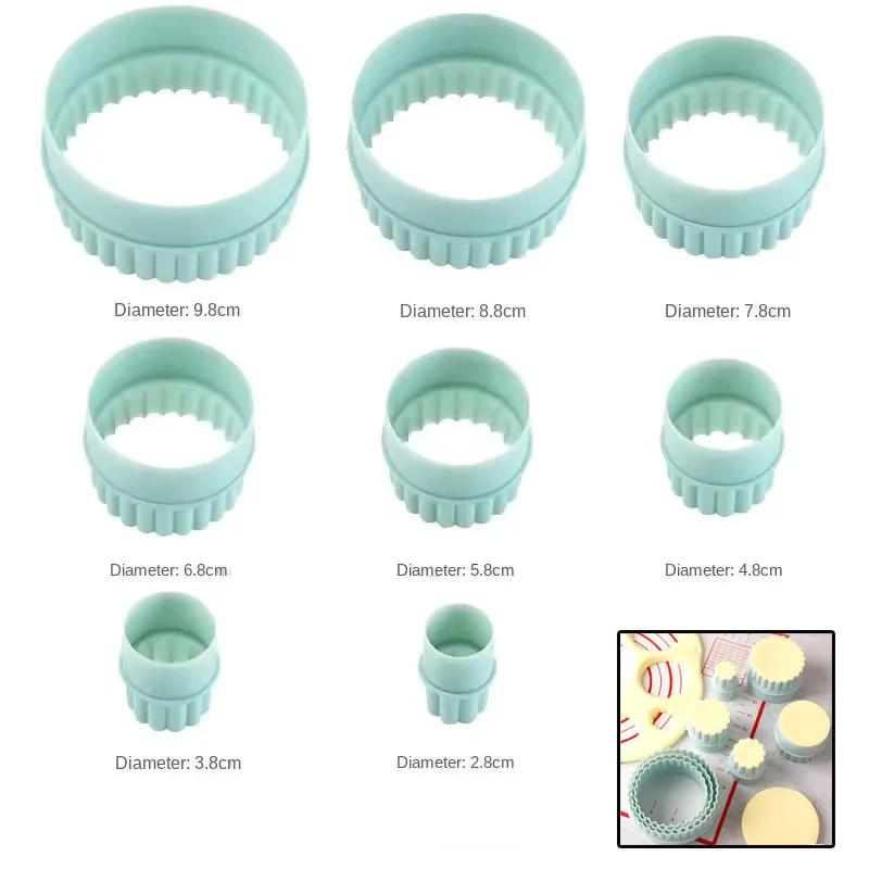 BPA-Free Fluted Edge Cookie Cutters 8-Piece Set Plastic Baking Molds for Uniform Biscuits, Fondant & Holiday Cookie Decorating