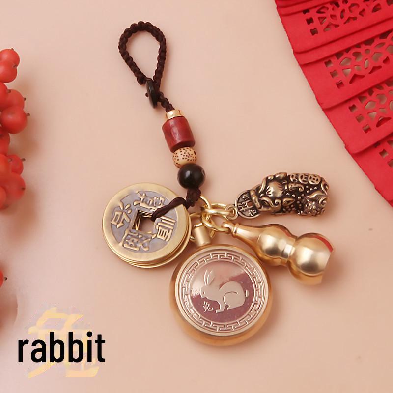 Mosazný přívěsek Pixiu Zodiac Key s pěti císařskými mincemi a pleteným provazem Fortune
