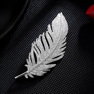 Luxury Copper Micro Inlaid Cubic Zirconia Feather Brooch Women Wedding Jewelry Gift Clothing Accessories