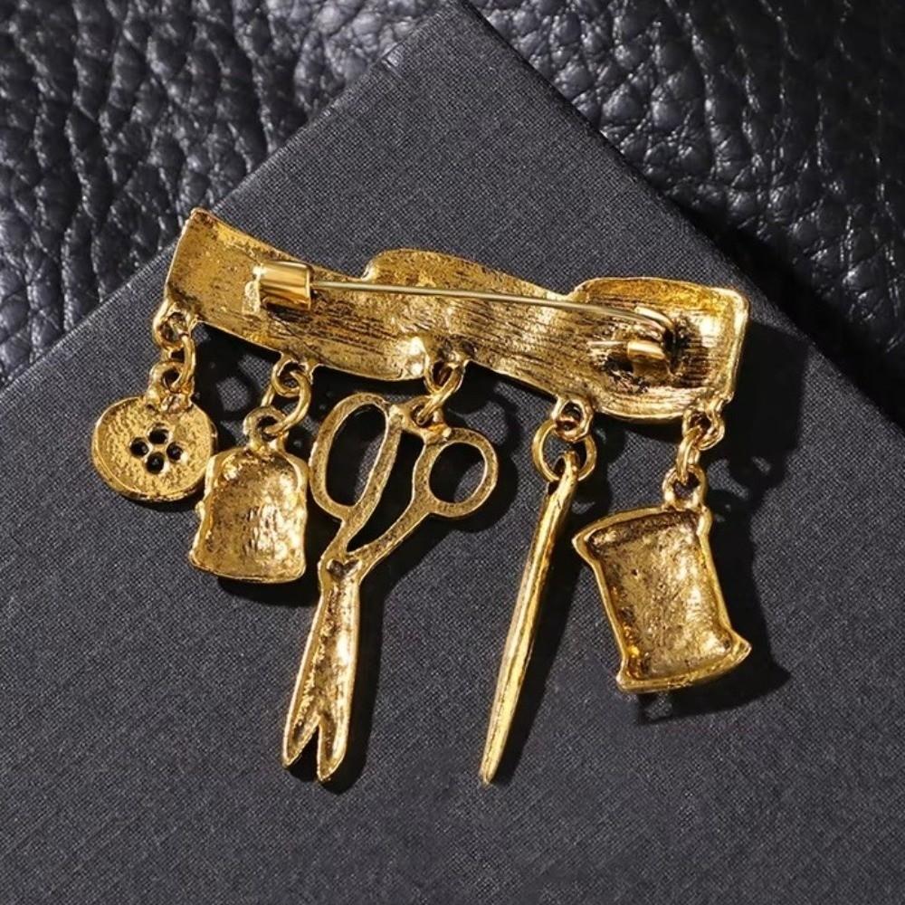 Unique Vintage Tailor Tools Brooch Alloy Decorative Sewing Supplies Brooch DIY Creative Lapel Pin Banquet Party