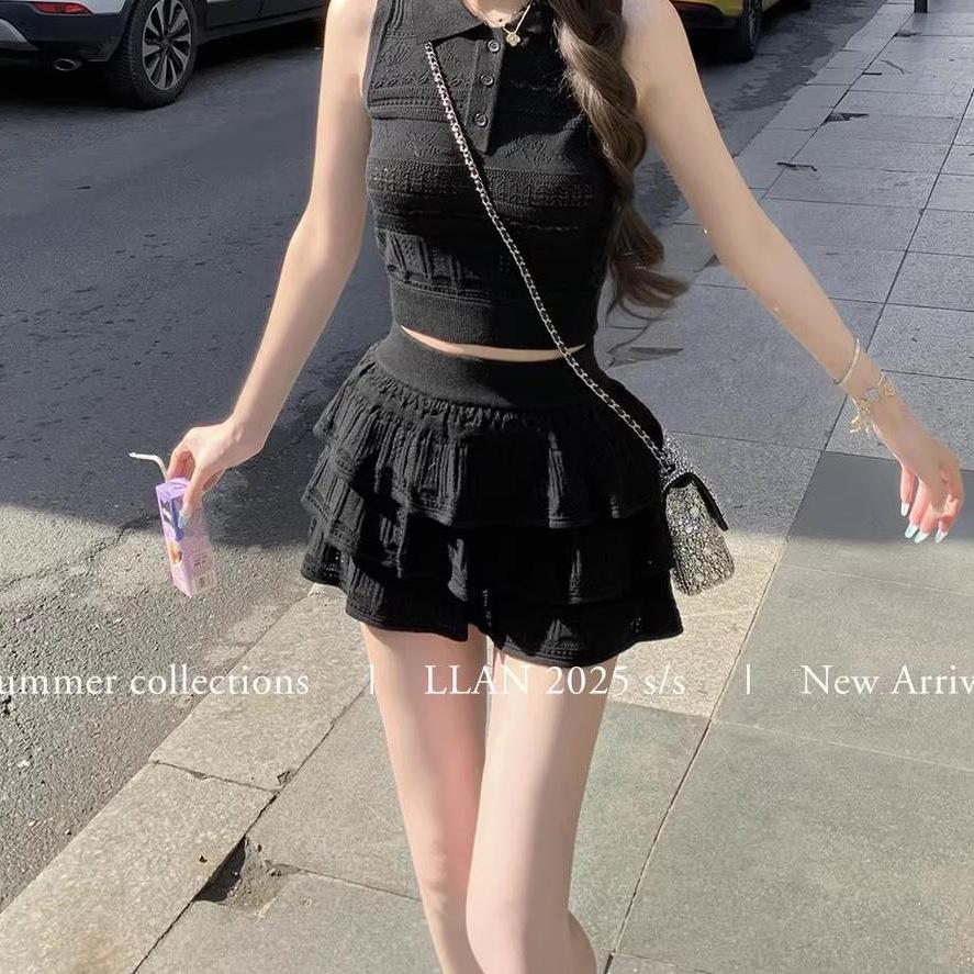 Luan Girls  Cozy Knit Vest & Ruffle Hem Skirt Set Small