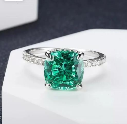 Women's Square Single and Green Fashion Jewelry for Everyday Wear, Size 8