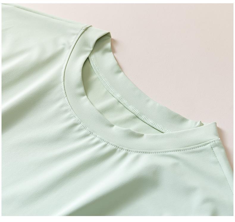 Women's Quick-Dry Summer Yoga Set: Lightweight, Breathable, Anti-Exposure Two-Piece with Short Sleeves and Shorts for Fitness and Running