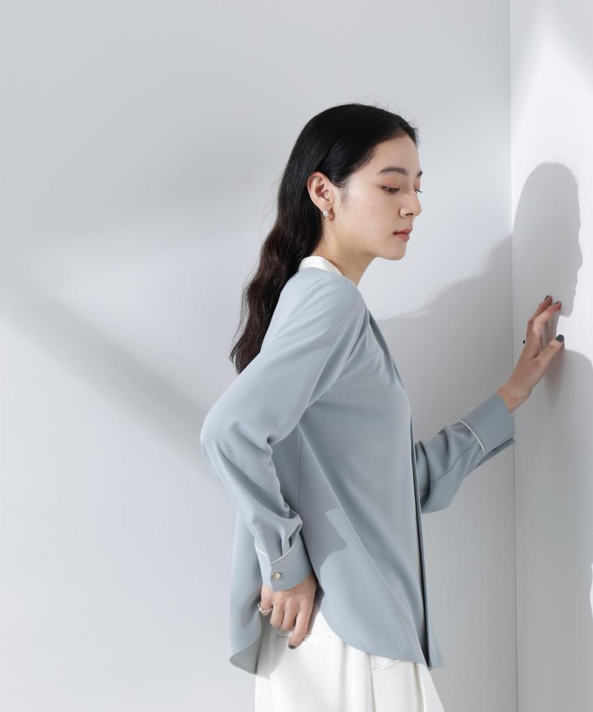 Nano Universe Stand Tuck Size M Blue Women's Two-Tone Blouse, (111cm), (Product Code 669-5120301)