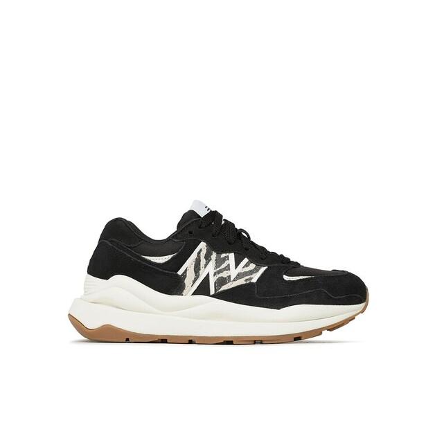 

New Balance кроссовки W5740APA черный EU 36