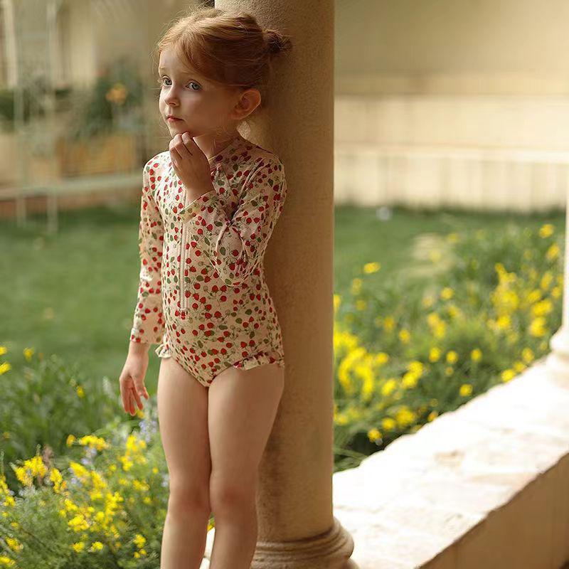 

2024 Girls Floral Long-Sleeve One-Piece Swimsuit - Quick-Dry, Sun Protection for Small to Medium Children Size 150 (Height ~140cm)