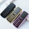 Маленькая мини-карта Роскошный металлический корпус Dual Sim GSM Сеньор Разблокированный мобильный телефон в длительном режиме ожидания