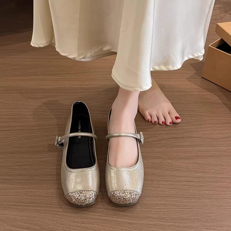 Fashion Shallow Mouth Slip On Shoes For Women Soft Female Footwear All-Match Round Toe Slip-on Glitter Dress Moccasin Summer Mary Janes