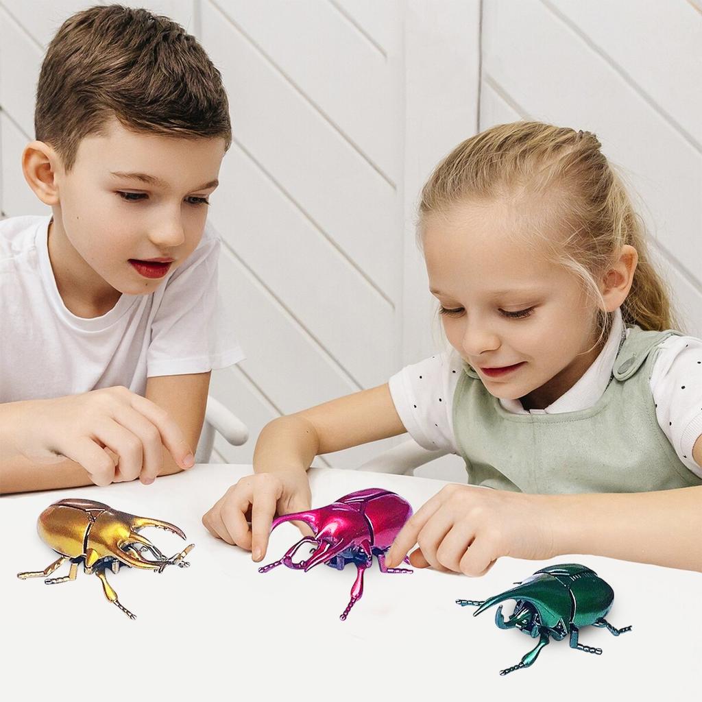 Clockwork Mechanical Beetle Model - Realistic Crawling Toy, Colorful Motorized Insect, Fun Prank Props, Creative Toys For Children