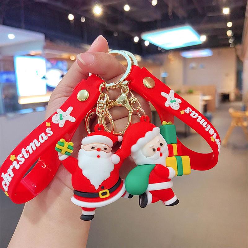 Adorable Cartoon Silicone Keychain Trinket Cute Cat Wolf Keyring For Gifting