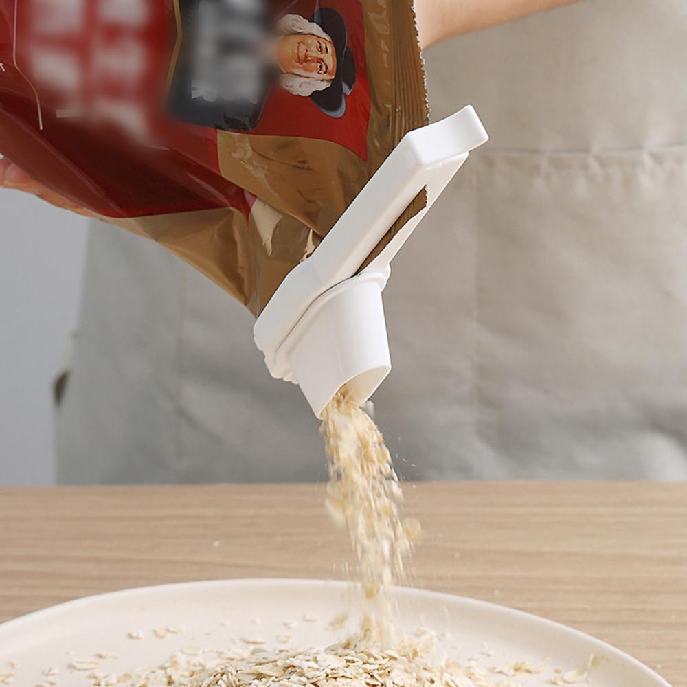 2PCS Creative Sealed Discharge Nozzle Food Preservation Clip MoistureProof Tea Milk Powder Funnel Snacks Sealing Lid for Kitchen