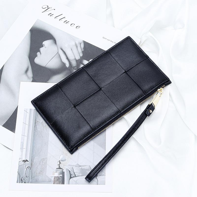 Leather clutch wallet women s 2025 new fashion woven long zipper wallet sheepskin portable grab bag чёрный