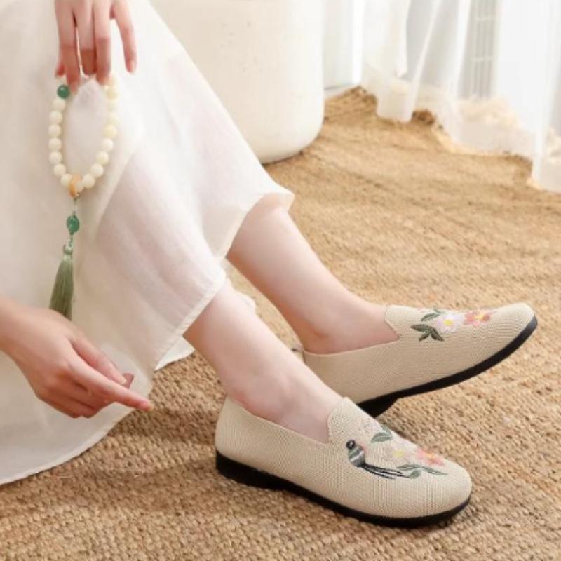 Women's Slip-on Flat Shoes Breathable Casual Lightweight Walking Shoes