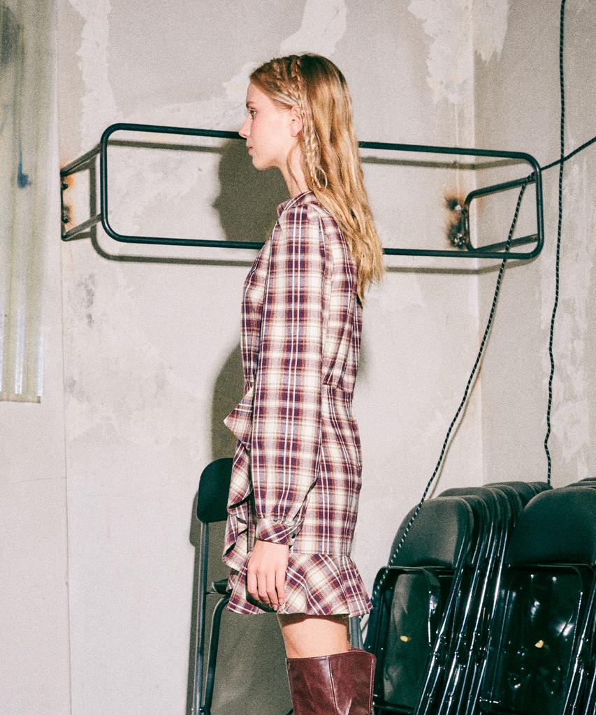 Near And Dear Check Ruffle Dress_Wine