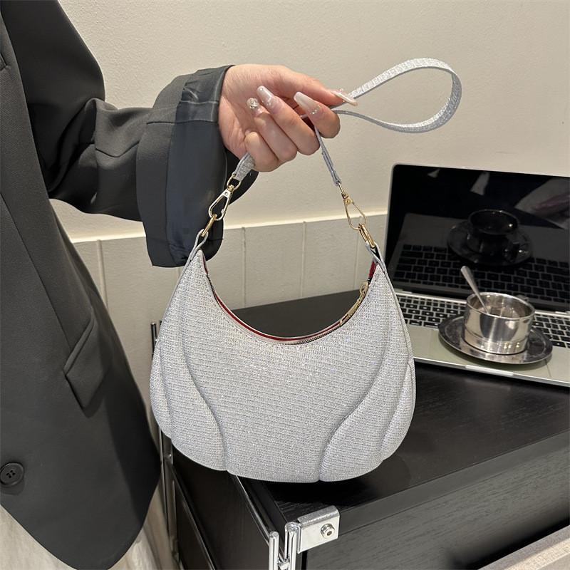 New Korean Style Fashionable Portable Bag For 2023 Autumn And Winter Season Urban Minimalist Shoulder Bag