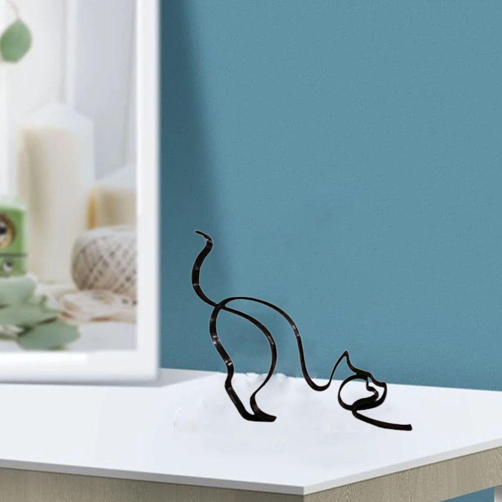 Animals Minimalist Art Iron Sculpture Retro Metal Black Lines Handmade Figurines Abstract Cat Dog Ornaments Desk Art Decorations