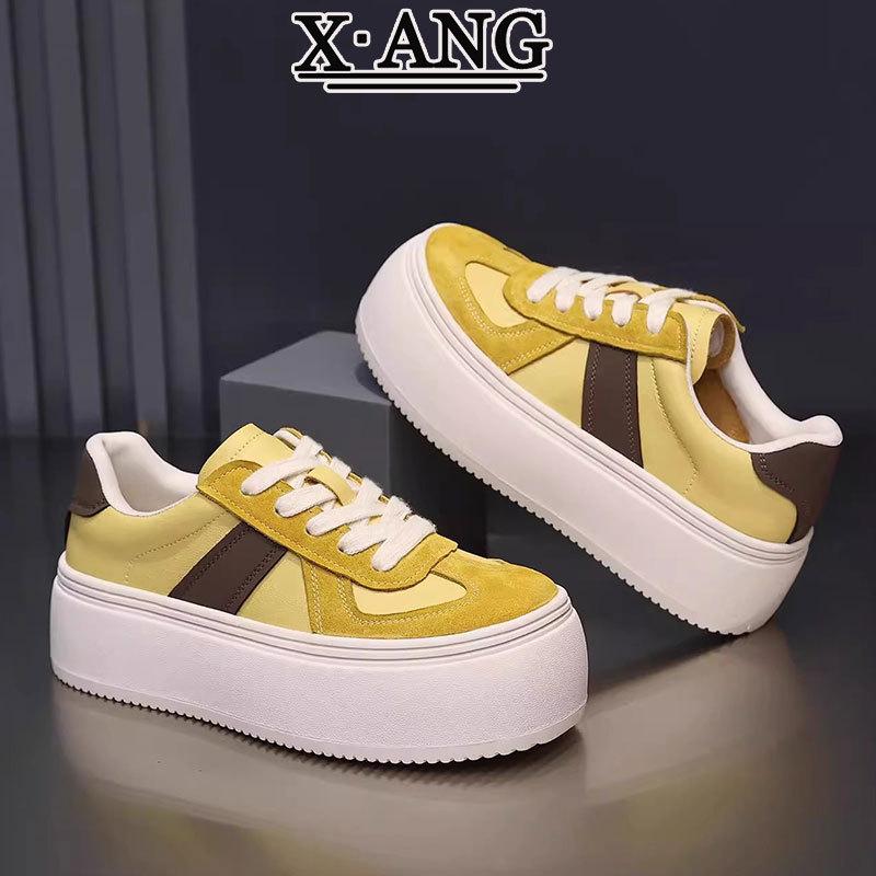 

Leather platform white shoes children s shoes versatile height-increasing board shoes 2025 summer new breathable casual sports shoes 35