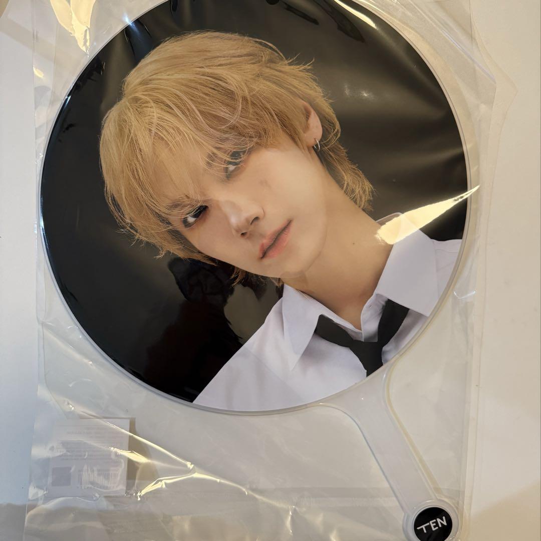 

[USED] WayV Weijin V TEN STUNNER MD Ten Fan Picket