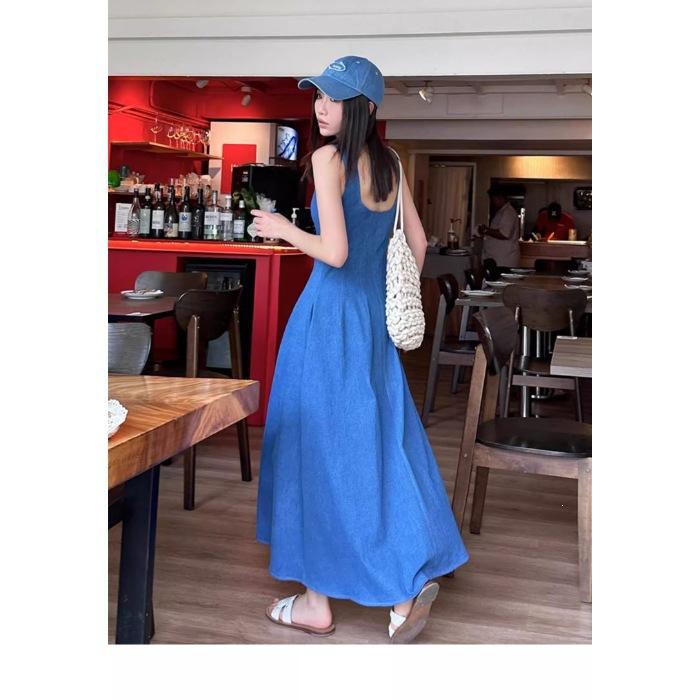 Blue Mist Love French Denim Dress Women's Summer Niche Design Sense Waist Temperament Suspender Long Dress Women's Clothing
