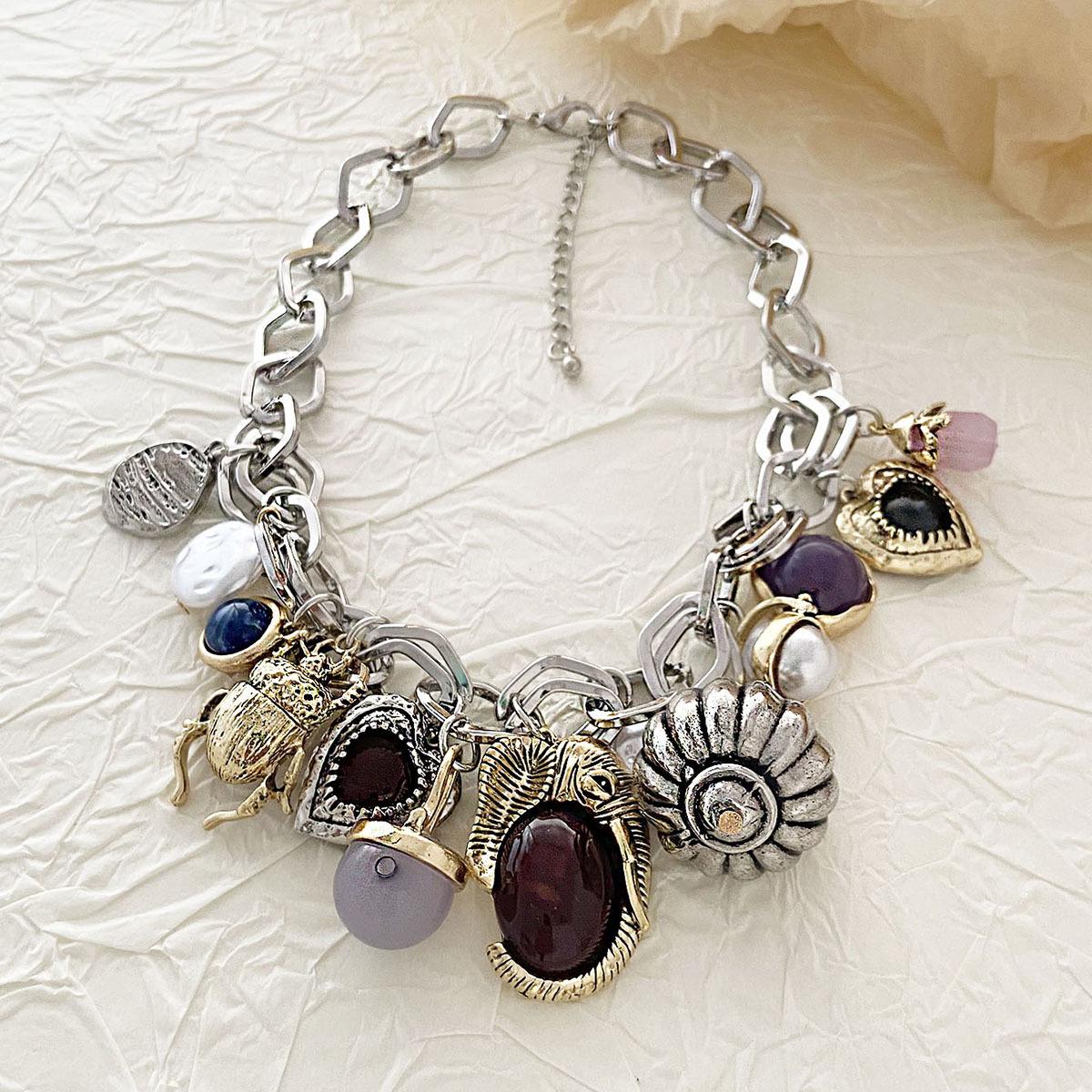 

Европейское и американское ретро золотое толстое цепное колье женское преувеличенное любовь насекомое жемчужная подвеска ключичная цепь