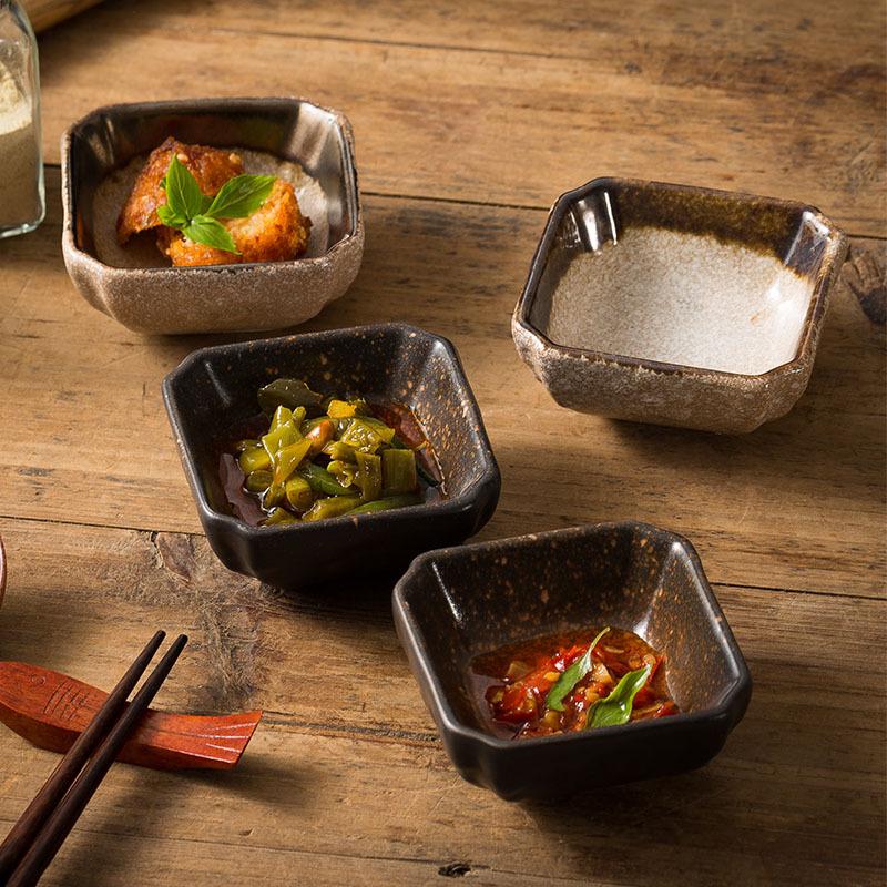 Japanese Creative Dipping Sauce Plate, Ceramic Small Plate, Wasabi Dish, Barbecue Snack Side Dish, Sweet And Sour Soy Sauce Plate, Tableware