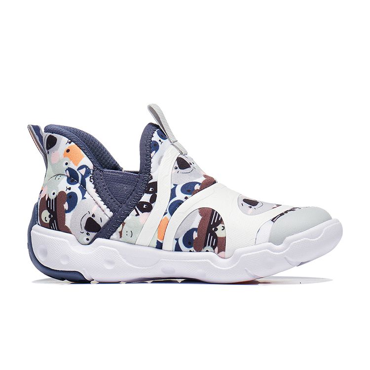 Li-Ning Cloud Non-Slip Shock Absorption Lightweight Kids Casual Shoes Kids Shoes White Blue YKNT096-7