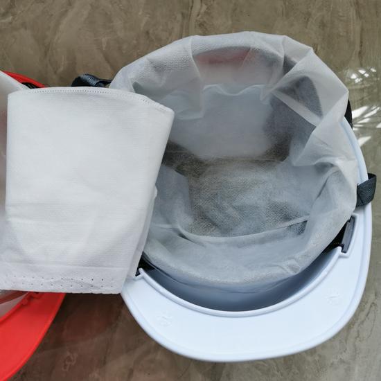 Einweg Atmungsaktive Helmauskleidung Vlies Schweißabsorbierende Kappe in Blau/Weiß