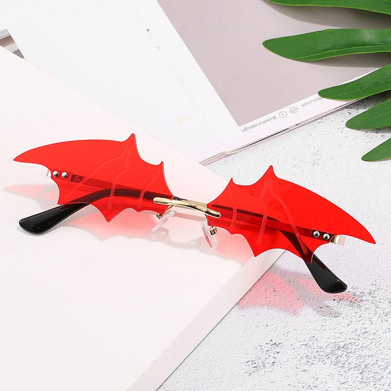 Wipon Women's 1Pc Unisex Fashion Bat Shape Sunglasses Rimless Retro True Film Sun Glasses Uv400 Trend Narrow Eyewear Streetwear Accessories