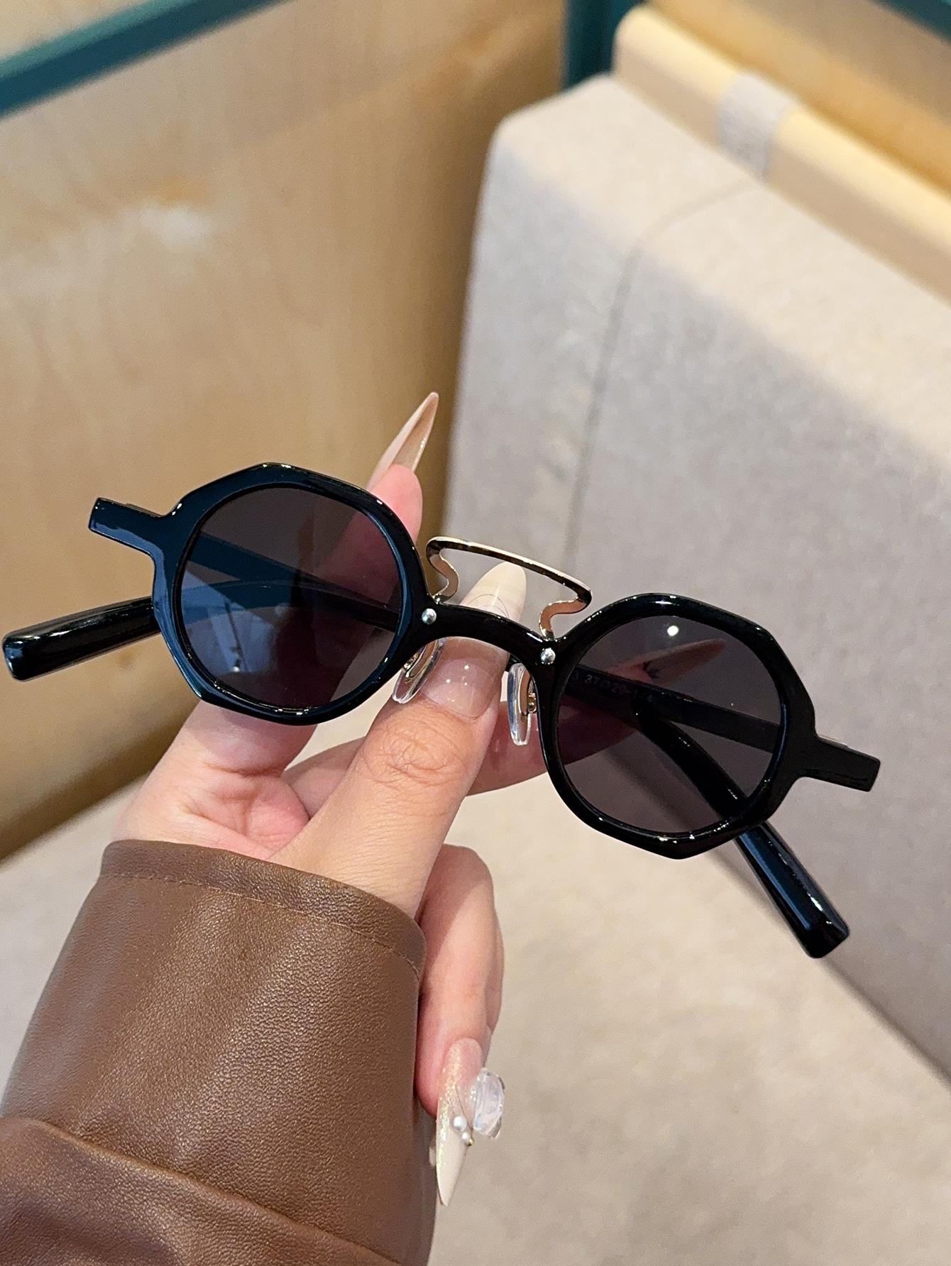 1Pc Retro Punk Style Octagonal Sunglasses, Black Frame with Metal Decoration, Uv Protection, Trendy and Cool, Unisex