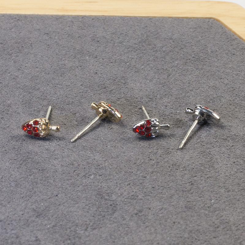 Silbernadel Koreanische Version von Internet-Berühmtheiten Knaller Perlenvogel Ohrstecker Kombinationsset Diamant Erdbeer-Ohrstecker Dreiteiliges Set