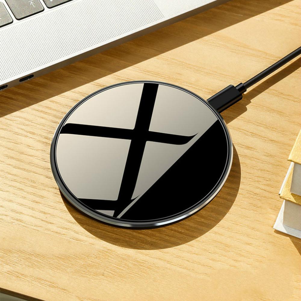 New Popular Mobile Phone Charger Wireless Charging Mobile Universal Wireless Charging Panel