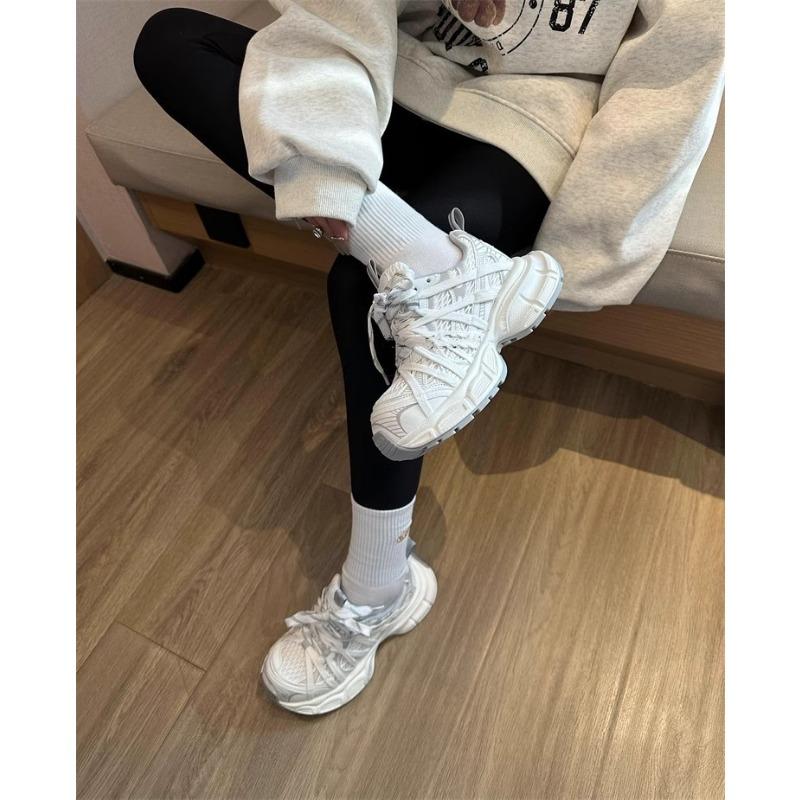 Zapatos de mujer con suela gruesa, nuevos, de malla transpirable, informales, deportivos y con aumento de altura.