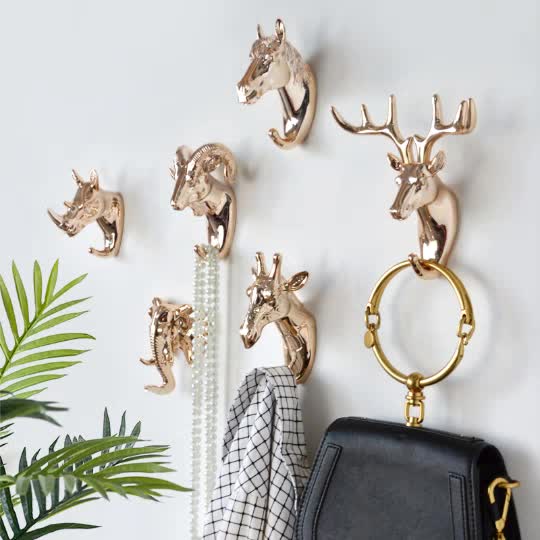 Europe Animal Shaped Hooks Deer Stags Rhino Horse Giraffe Elephant Head Wall Hanger Coat for Hat Hook Rack Holder Decoration