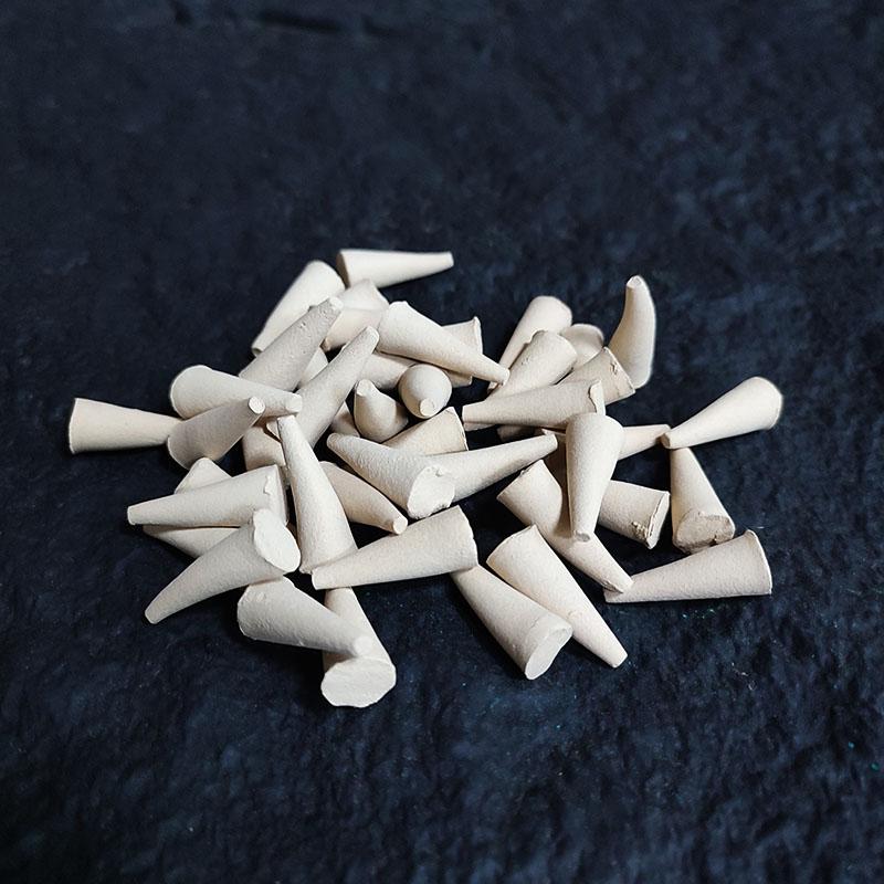 60Pcs/bag Mixed Cones Incense Lavender Sandalwood Anxiety Relief Fragrance Incense Cone for Yoga Meditation Relaxation
