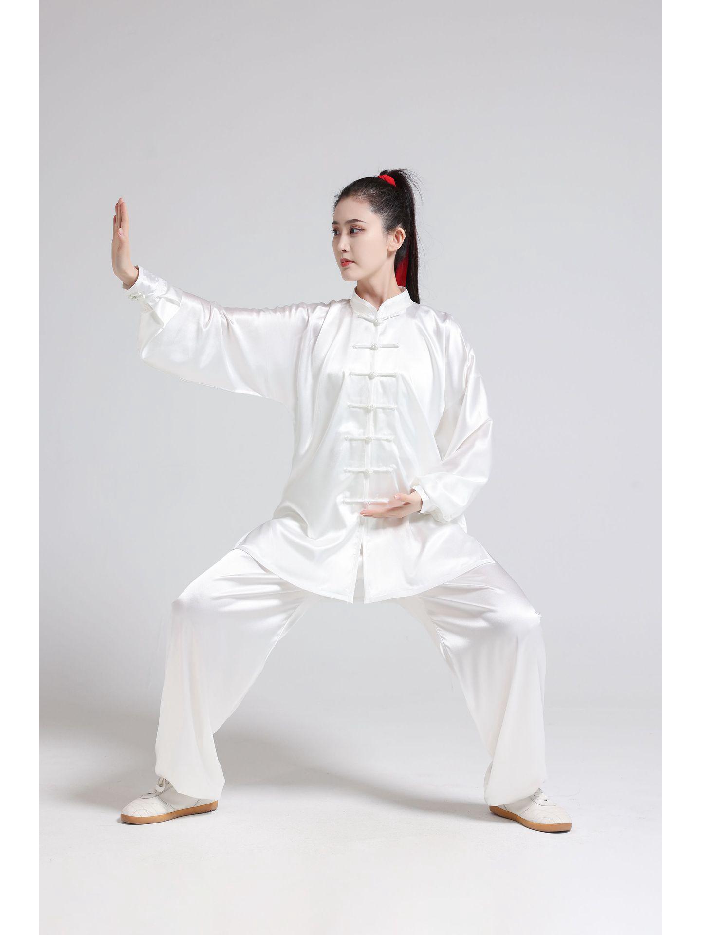 

Ваше Высочество Костюм для Тай-чи из Искусственного Шелка: Одежда для практики и выступлений в стиле Мулан Medium (170) грязно-белый