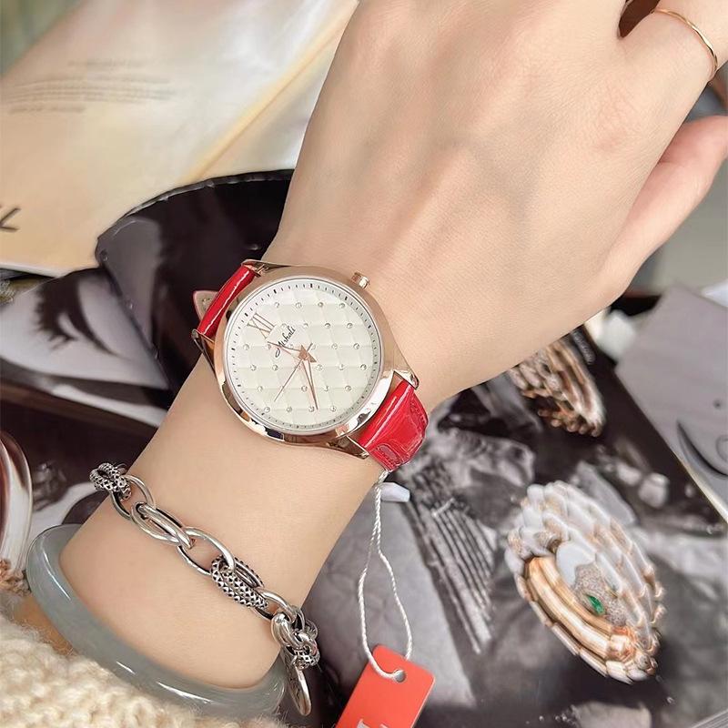 Gypsy Star Diamond Female Student Watch Simple Fashion Leather Watch with Rhinestone Female Luminous Waterproof Quartz Watch