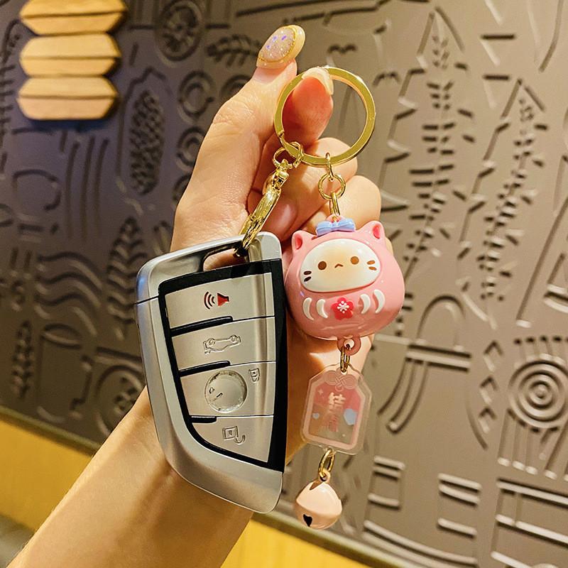 Adorable Coco Cat Daruma Keychain Cute Alloy Pvc Charm For Car Backpack Lovers