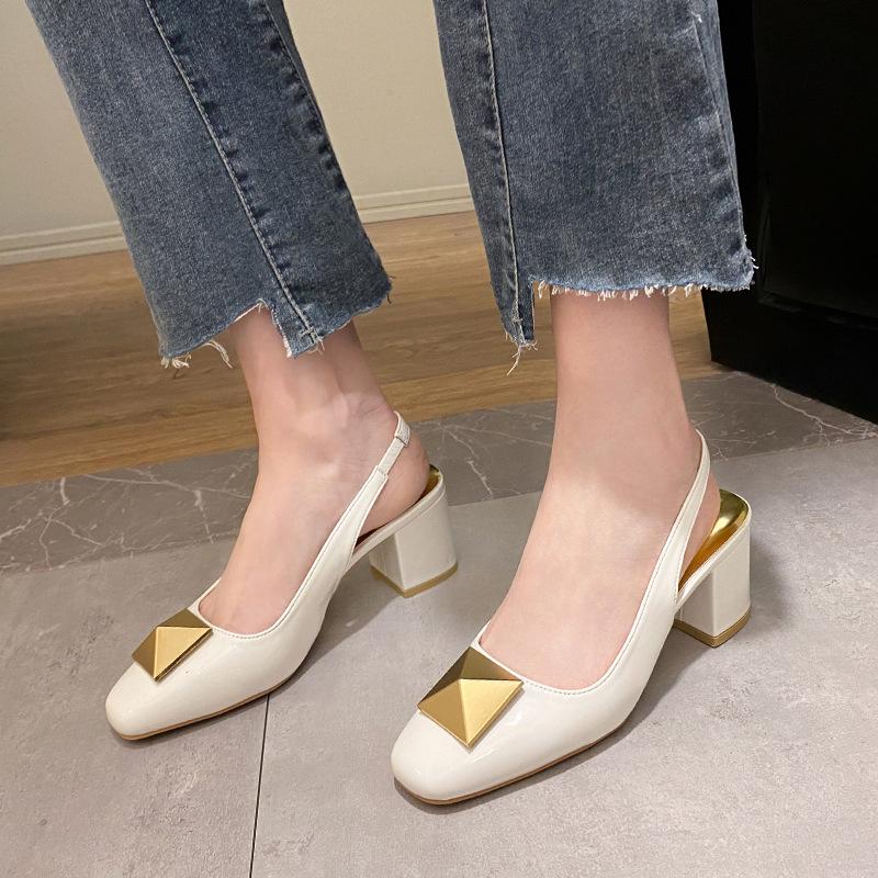 Fashion Thick Heel Bag Head Sandals 2025 Square Rhinestone One-word Buckle Middle Heel Comfortable Rhinestone Temperament Sandals