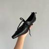 Zapatos de Bruja Góticos de Moda Puntiagudos para Mujer Retro Cabeza Cuadrada Tacón Fino Zapatos de Cuero a la Moda Ele Design Tacón Bajo