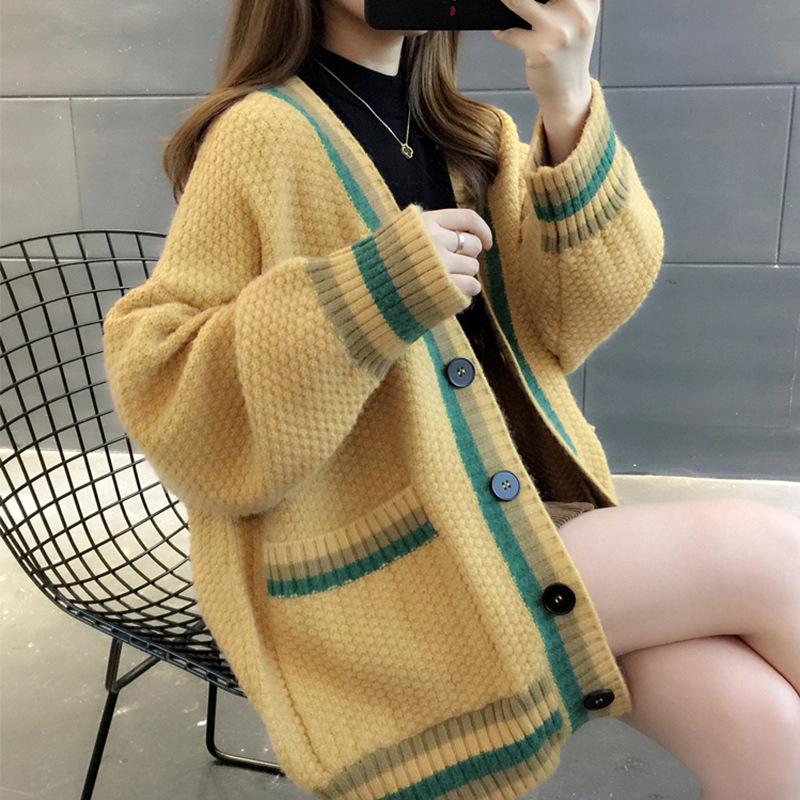 Autumn 2025 Women's Loose Knit Cardigan - Thick, Stylish Sweater
