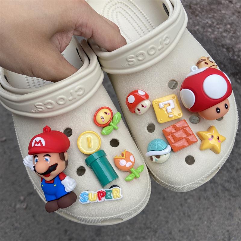 Croc Accessories: DIY Barbie Pink Y2K Emo Shoe Charms with Dark Butterfly Heart Design