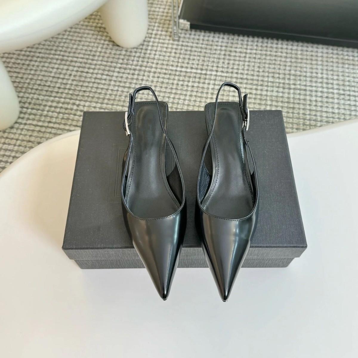 

2025 весна и лето новый леопардовый принт слово с заостренной головой кошачий каблук темперамент сексуальные одинарные туфли женские тонкий каблук сумка голова босоножки на среднем каблуке 39 чёрный