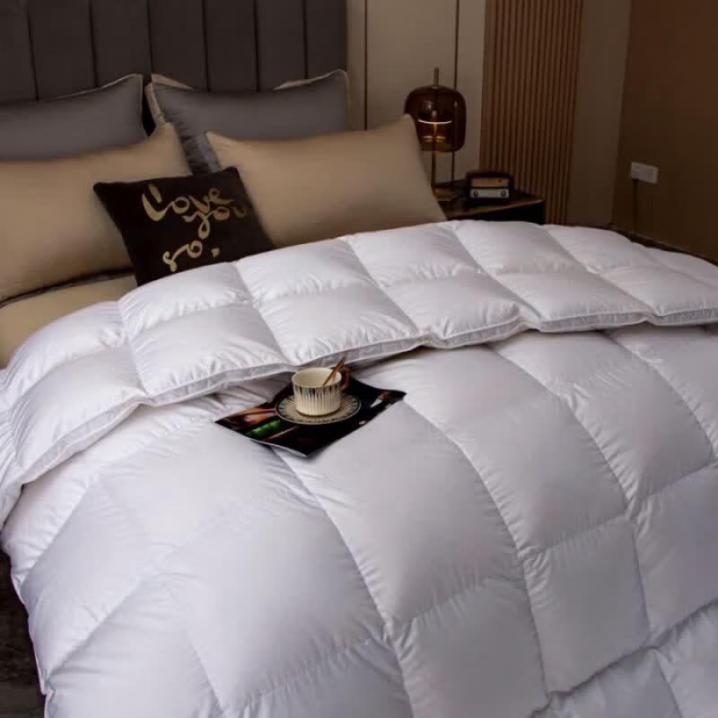 KUUP Hungarian White Duck Down Comforter