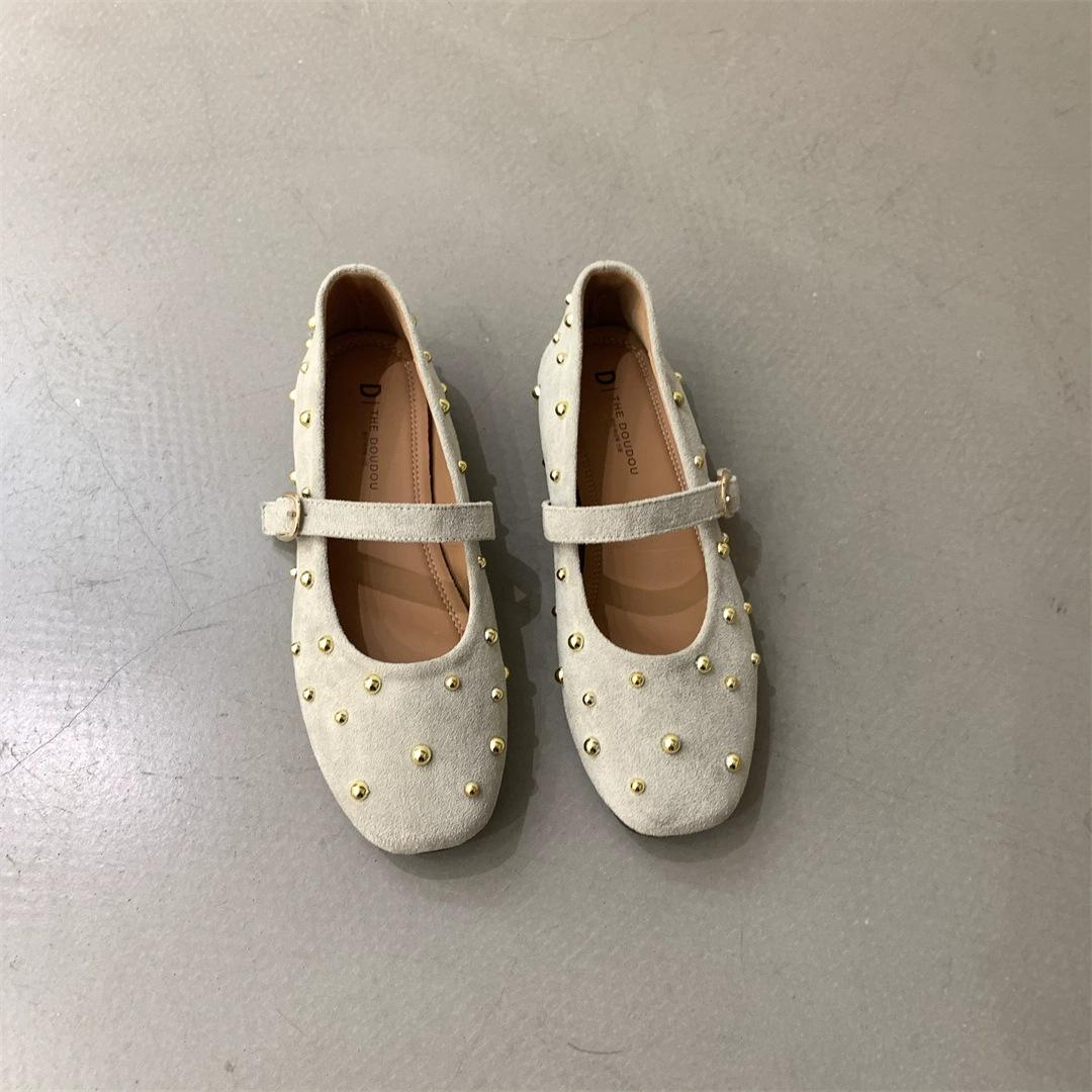 

Fairy wind square head Mary Jane shoes female cowhide version 2025 new shallow mouth one-word buckle rivet gentle evening shoes 40 серый